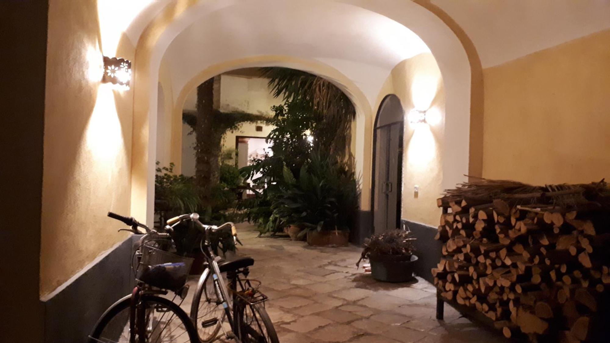 Dependance Royale Bed & Breakfast Caserta Exterior photo